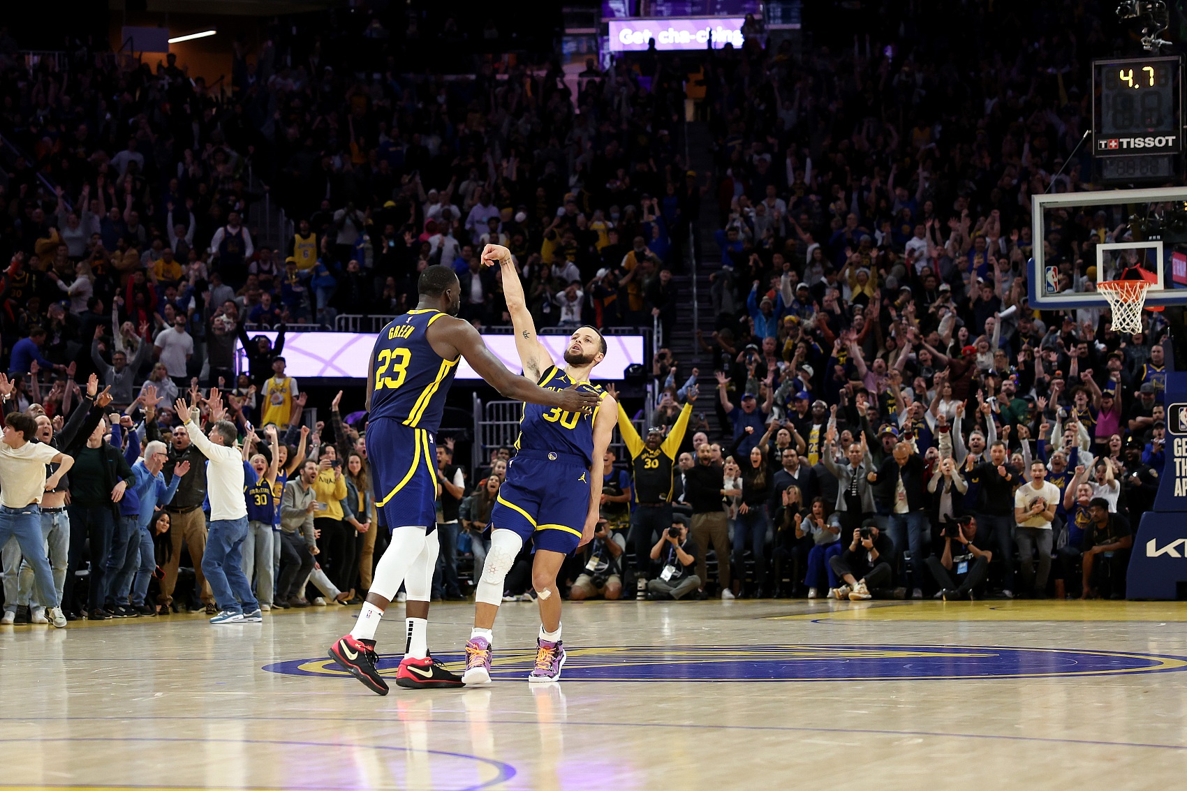 追梦说比赛无聊?路威:这都是勇士开的头 NBA就是个跟风的联盟